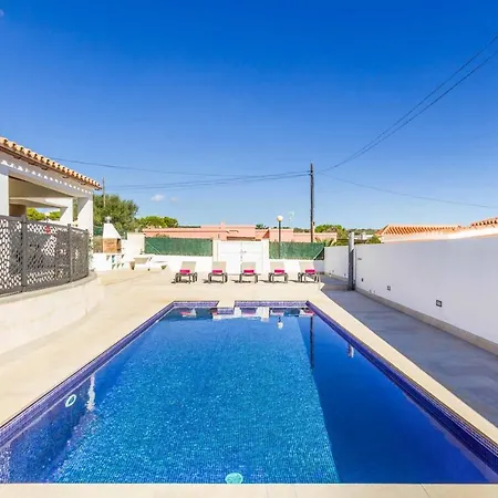 Nora Villa Sant Lluis